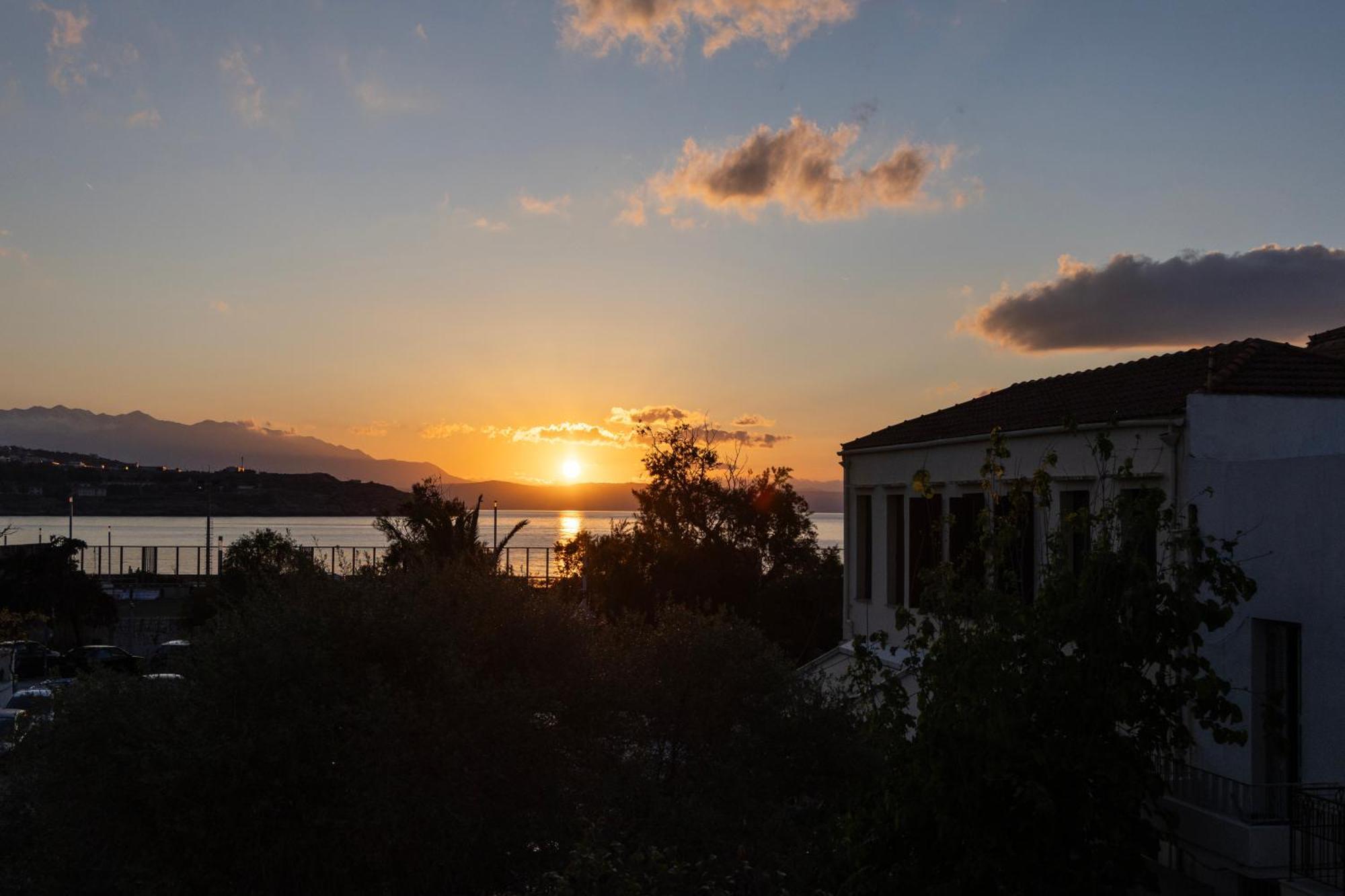 Amalen Suites Adults Only Rethymno  Екстер'єр фото